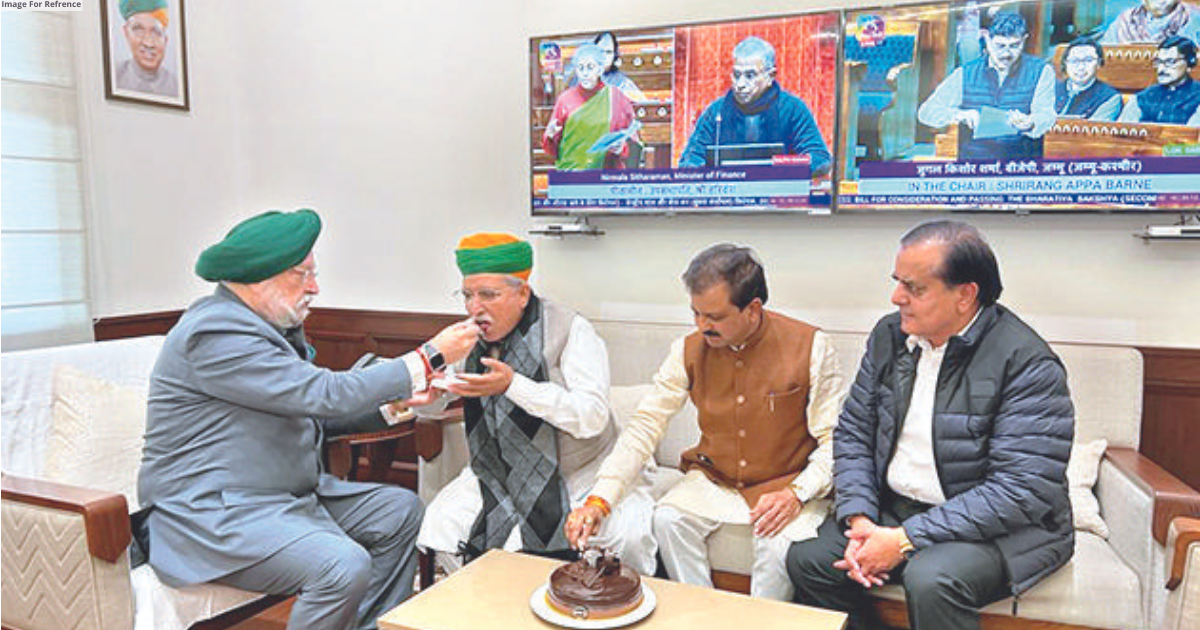 Wishes pour in for Union Law Min Arjun Ram Meghwal’s birthday